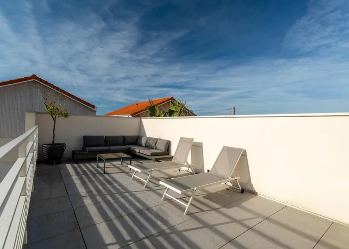 Maison Moderne 155m² - 10 Pers - 500m - Jacuzzi Optionnel - Fr-1-319-586