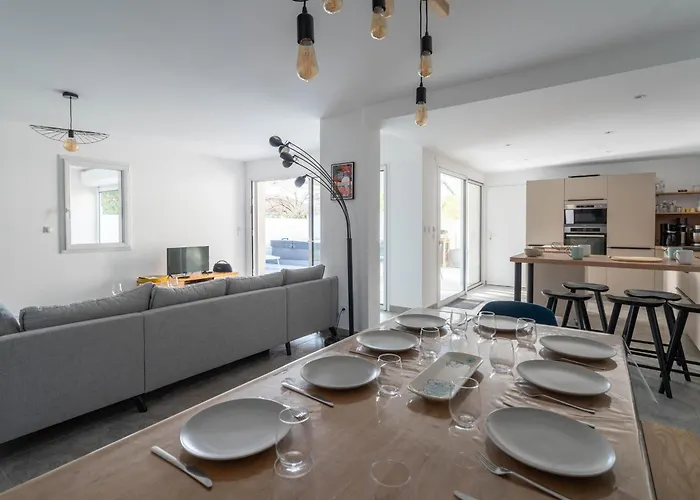 Maison Moderne 155m² - 10 Pers - 500m - Jacuzzi Optionnel - Fr-1-319-586 *